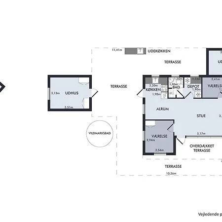 Charming Older With Several Terraces, Annex, Hot Tub And Shelter Just A Few Minutes Walk From Elsegarde And Close To 別荘
